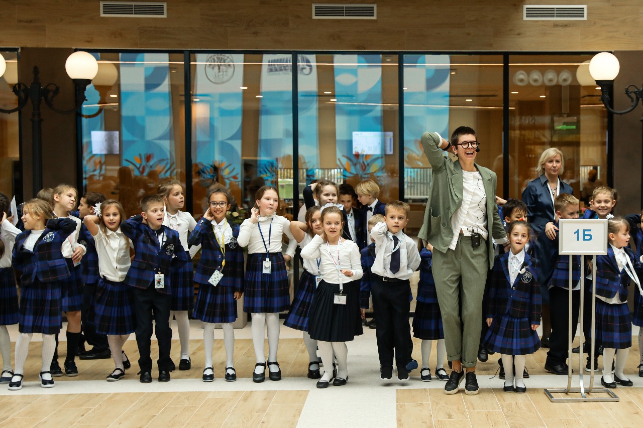 Эссе School Uniform Эссе School Uniform